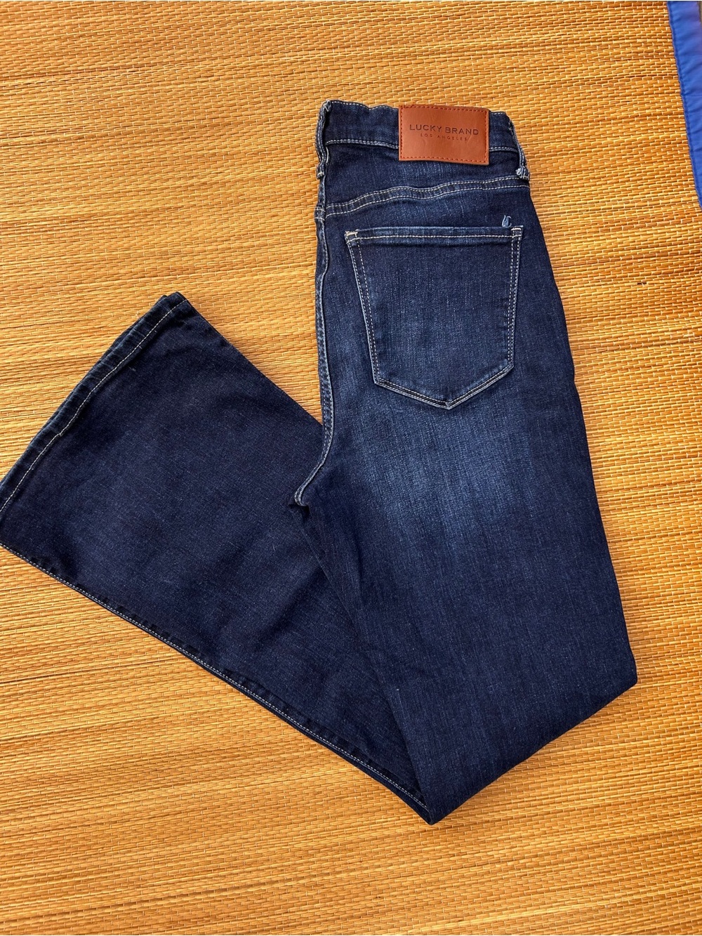 Lucky Brand High Rise Flare Stevie 6 28